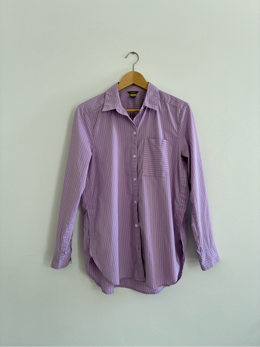 Women’s Lightweight Lilac striped button down shirt